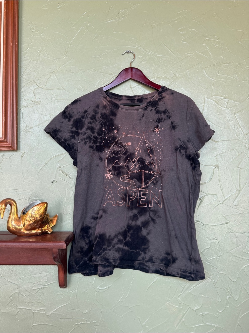 Aspen Graphic Tie-Dye Women's Tee - Black
